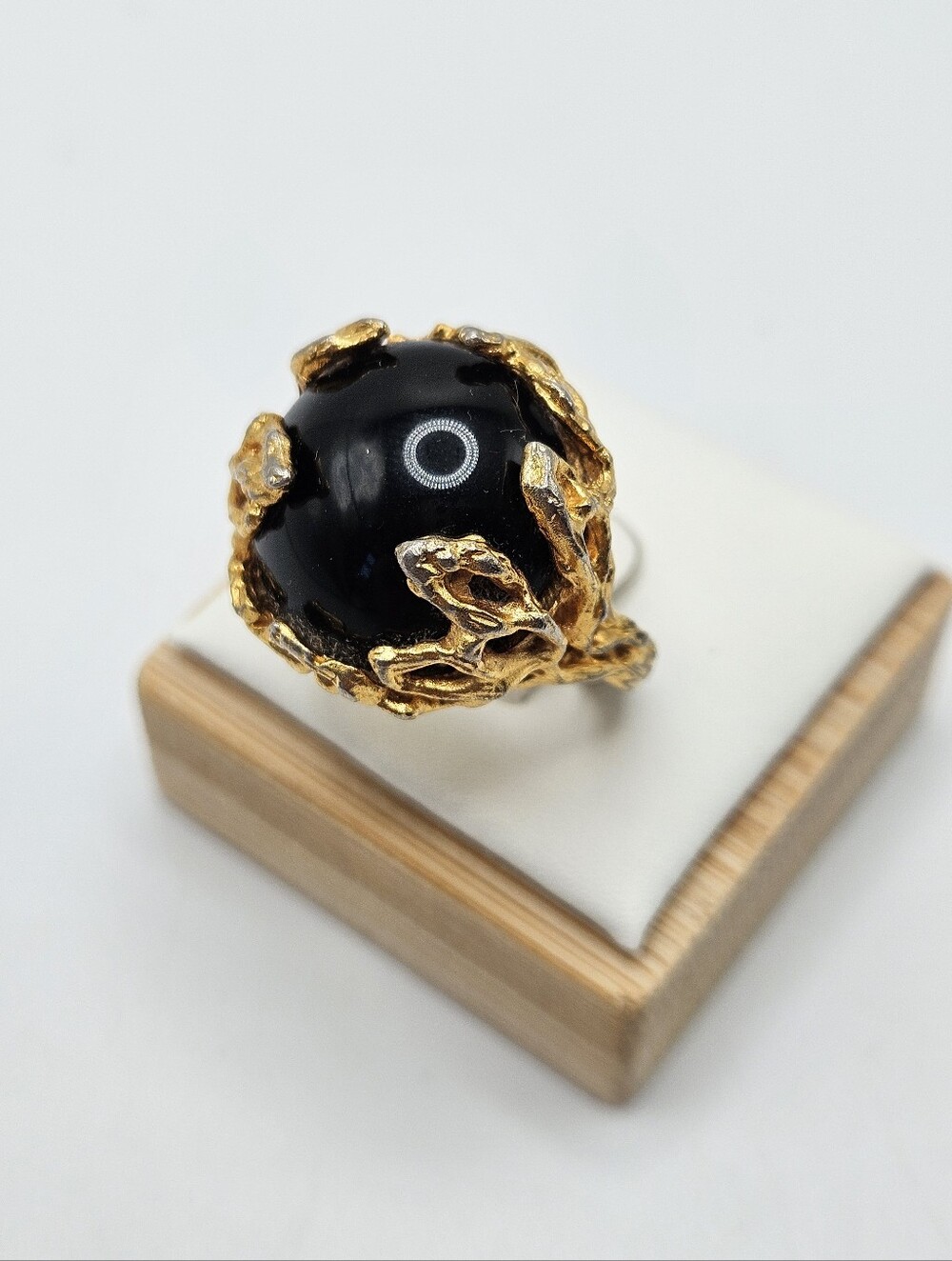 VINTAGE Black Onyx Cabochon Ornate Gold Tone Statement Cocktail Ring